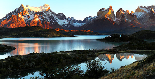 Pehoe Lake and the Cuernos del Paine - Horns of the Paine - mountain range at sunrise, Torres del Paine, Chile