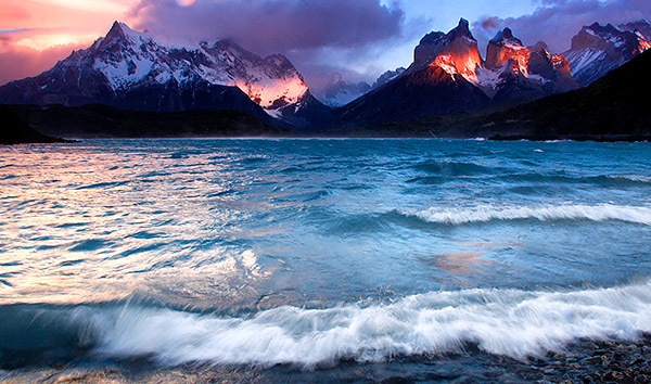 Pehoe Lake and the Cuernos del Paine - Horns of the Paine - mountain range, Torres del Paine, Chile