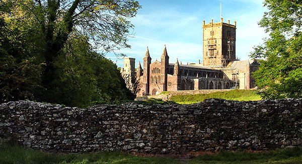 Photo tour image of Wales [Cymru] UK
