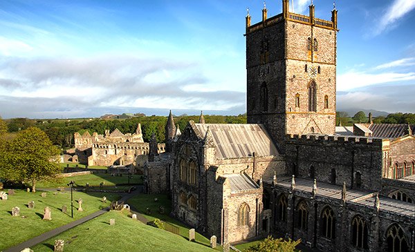 Photo tour image of Wales [Cymru] UK